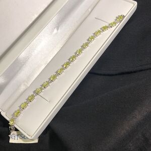 CZ lime green 8 inch bracelet